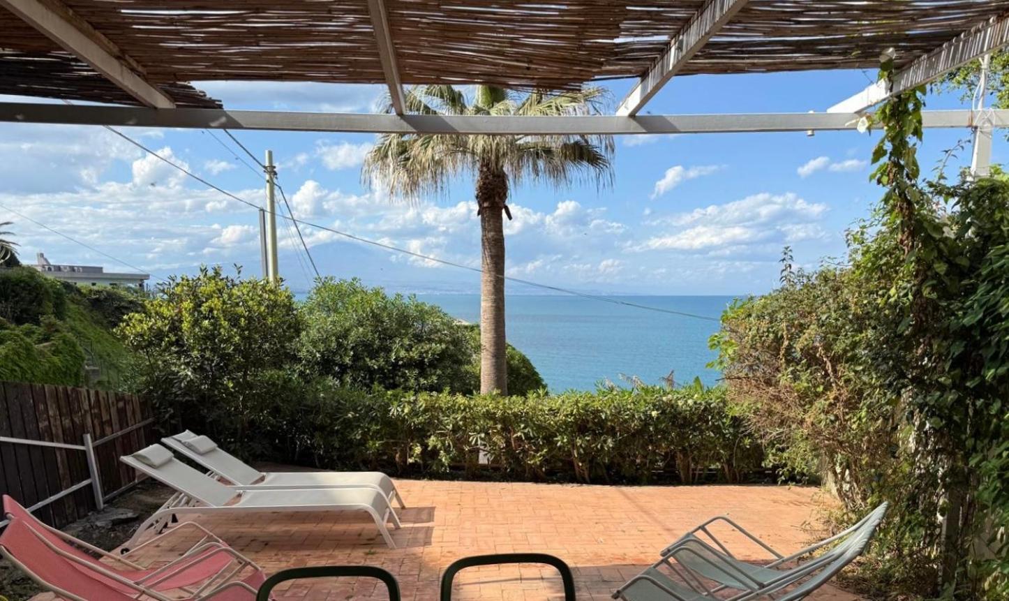 Villa Tambu A Mare Augusta Esterno foto